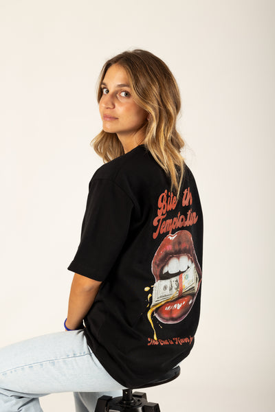 T-shirt Temptation